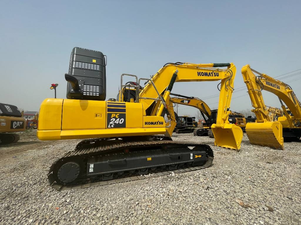 Escavatore cingolato Komatsu PC 240: foto 1