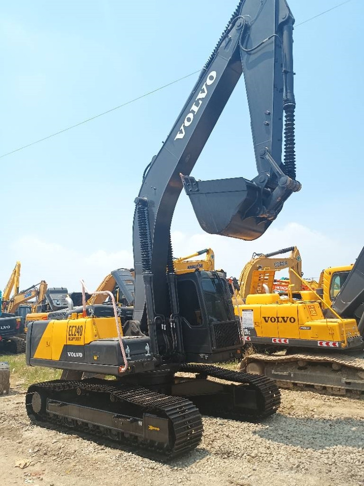 Volvo EC 240 - Escavatore cingolato: foto 2 Volvo EC 240 - Escavatore cingolato: foto 2