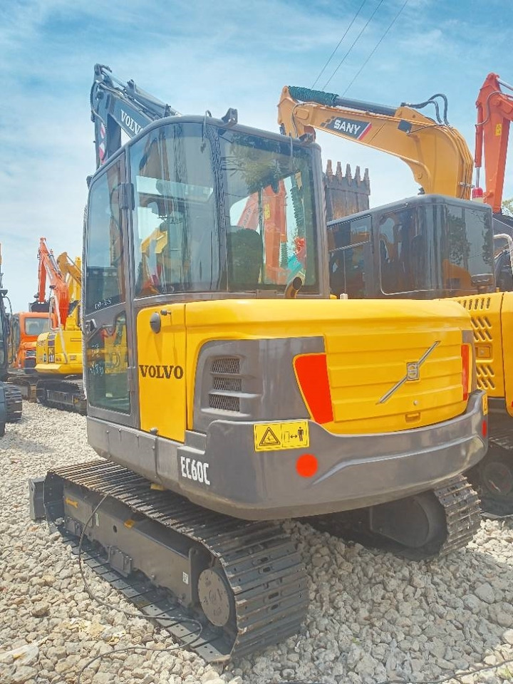 Volvo EC 60 - Escavatore cingolato: foto 3 Volvo EC 60 - Escavatore cingolato: foto 3