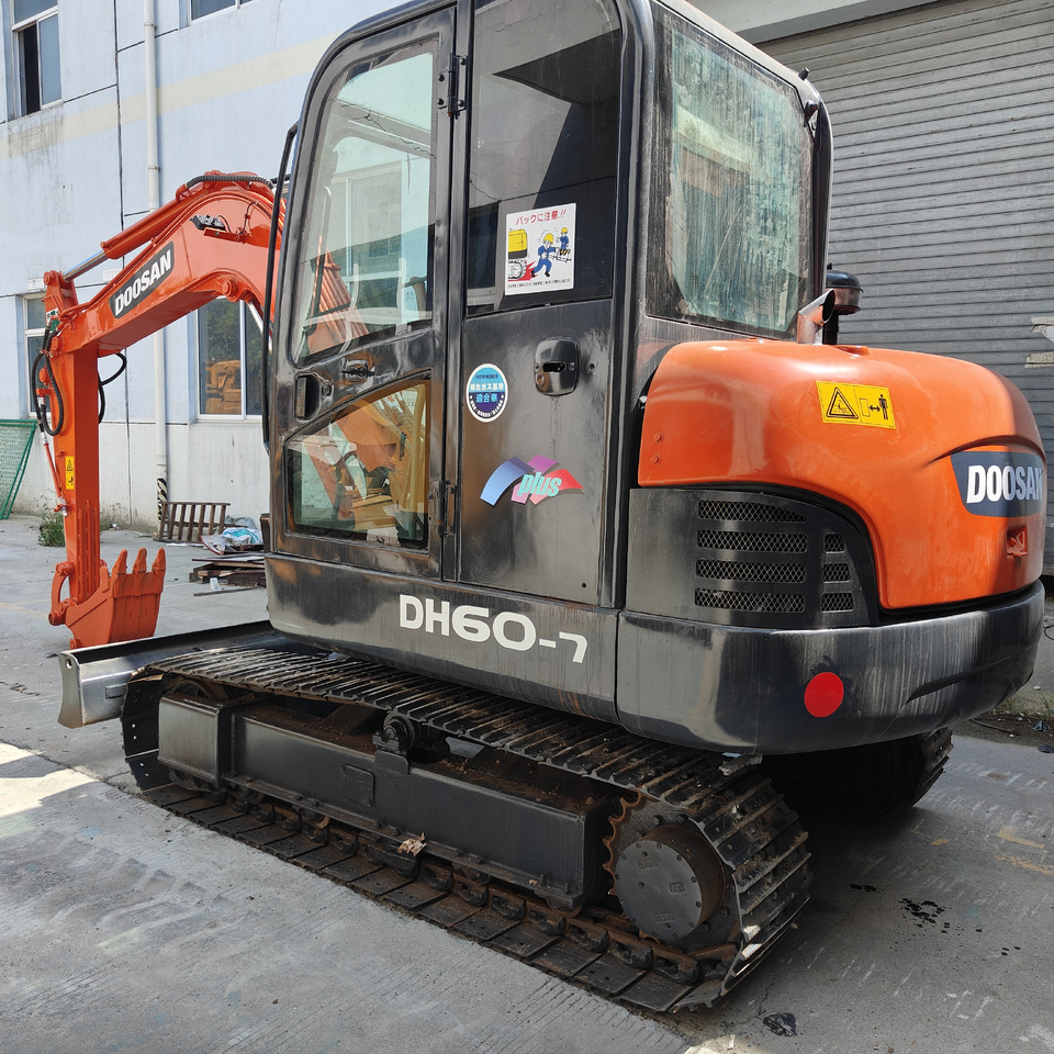 Doosan DH60 - Miniescavatore: foto 3 Doosan DH60 - Miniescavatore: foto 3