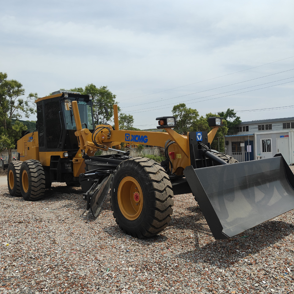 XCMG GR215 GR2153 Motor Grader with Blade - Grader: foto 3 XCMG GR215 GR2153 Motor Grader with Blade - Grader: foto 3