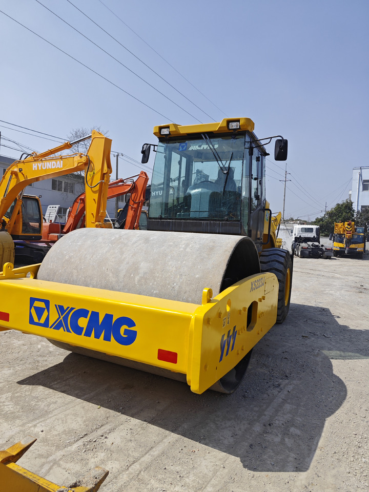 XCMG XS223J Roller Road - Rullo compattatore/ Rullo compressore: foto 2 XCMG XS223J Roller Road - Rullo compattatore/ Rullo compressore: foto 2