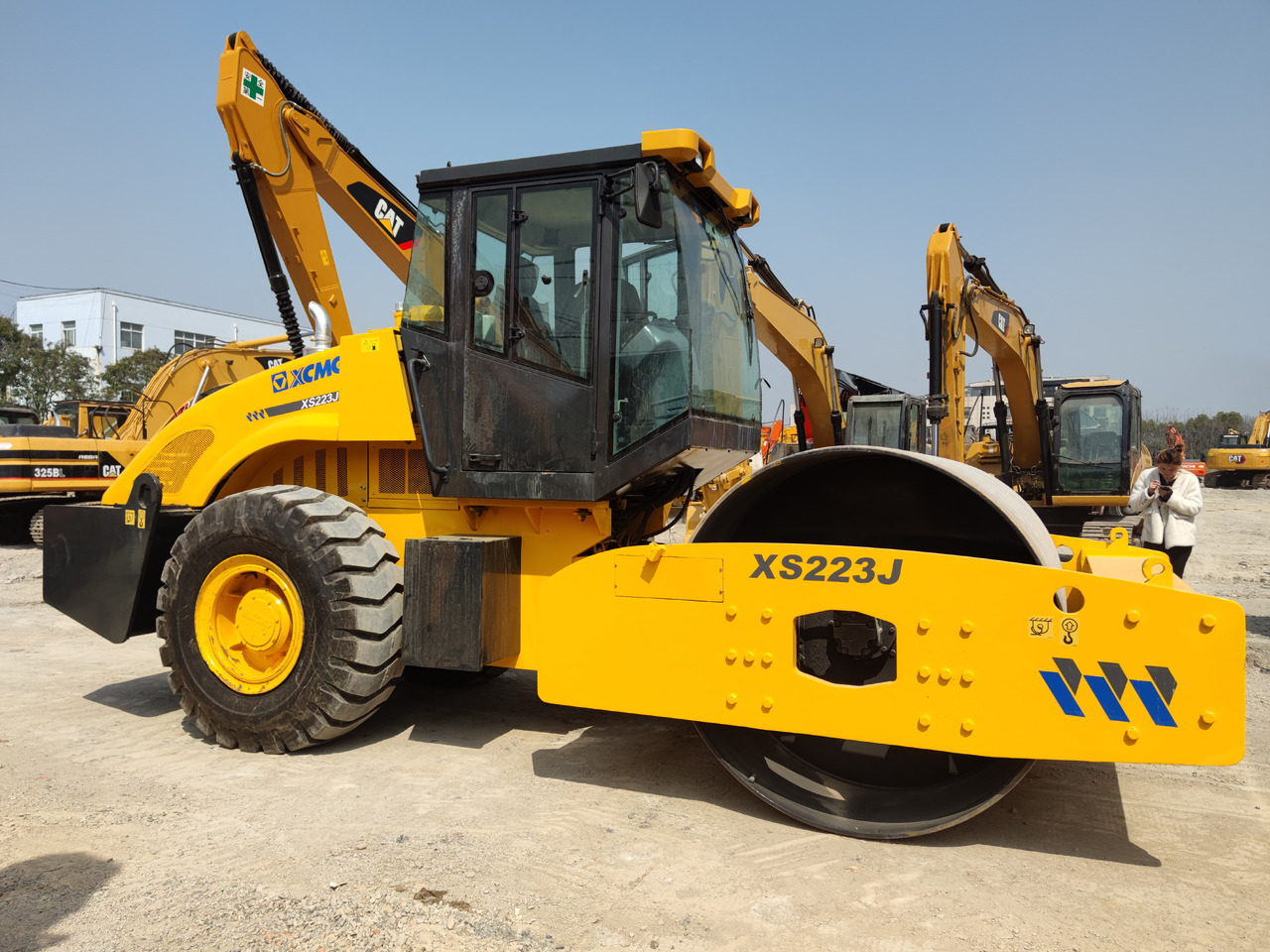 XCMG XS223J Roller Road - Rullo compattatore/ Rullo compressore: foto 5 XCMG XS223J Roller Road - Rullo compattatore/ Rullo compressore: foto 5