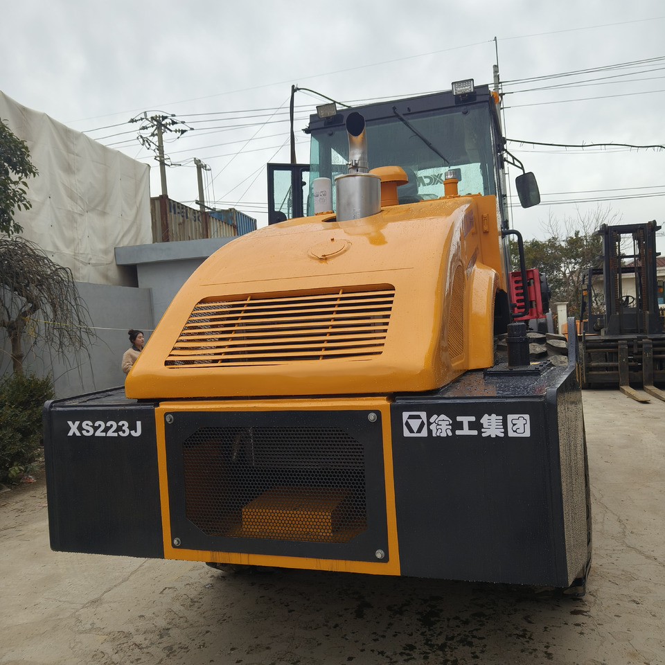 XCMG XS223J road roller - Rullo compattatore/ Rullo compressore: foto 3 XCMG XS223J road roller - Rullo compattatore/ Rullo compressore: foto 3