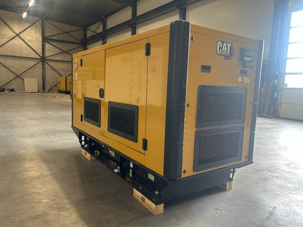 CAT DE110E2 - 110 kVA Generator - DPX-18014 - Gruppo elettrogeno: foto 4 CAT DE110E2 - 110 kVA Generator - DPX-18014 - Gruppo elettrogeno: foto 4