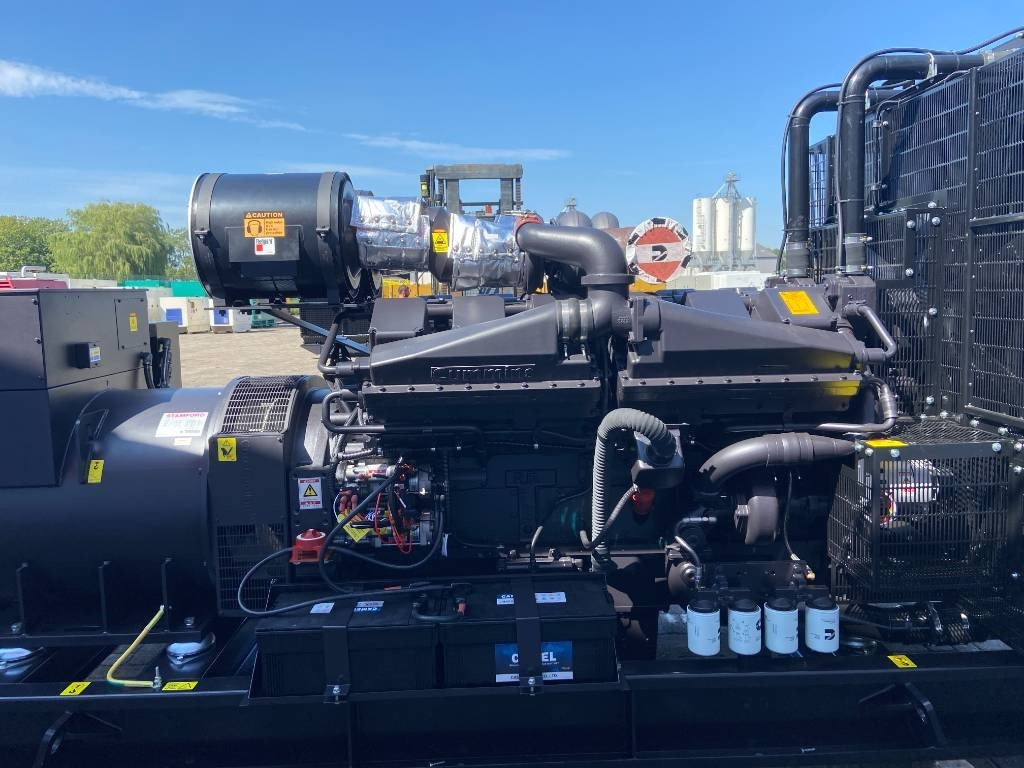 Cummins KTA38-G5 - 1.100 kVA Generator - DPX-18814 - Gruppo elettrogeno: foto 2 Cummins KTA38-G5 - 1.100 kVA Generator - DPX-18814 - Gruppo elettrogeno: foto 2