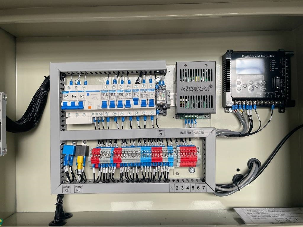 Gruppo elettrogeno Doosan DP180LB - 710 kVA Surplus genset - DPX 19857-3: foto 12 Gruppo elettrogeno Doosan DP180LB - 710 kVA Surplus genset - DPX 19857-3: foto 12