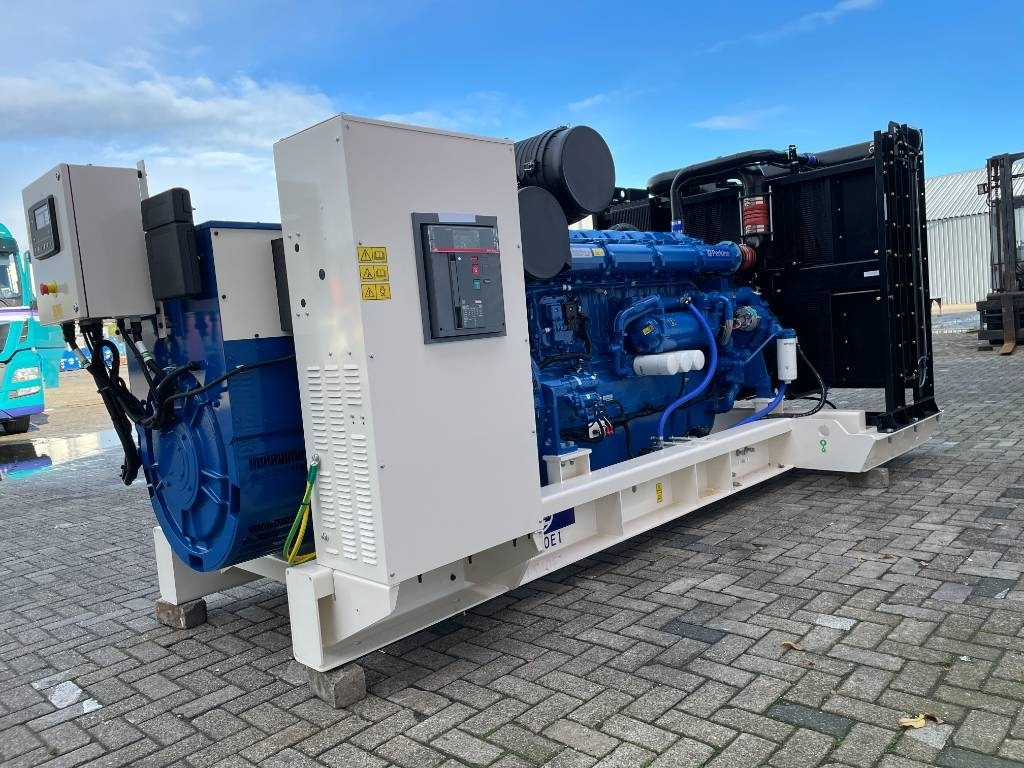 FG Wilson P1250-1 - 1250 kVA Open Genset - DPX-16028-O - Gruppo elettrogeno: foto 5 FG Wilson P1250-1 - 1250 kVA Open Genset - DPX-16028-O - Gruppo elettrogeno: foto 5