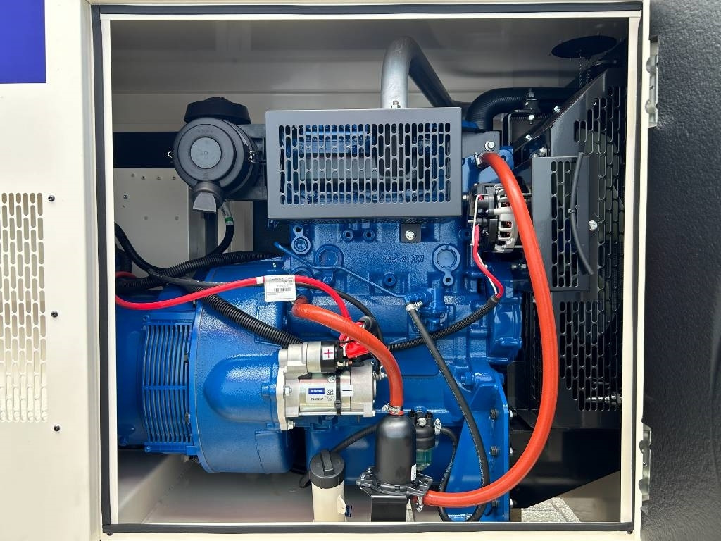 FG Wilson P33-3 - 33 kVA Genset - DPX-16003 - Gruppo elettrogeno: foto 5 FG Wilson P33-3 - 33 kVA Genset - DPX-16003 - Gruppo elettrogeno: foto 5