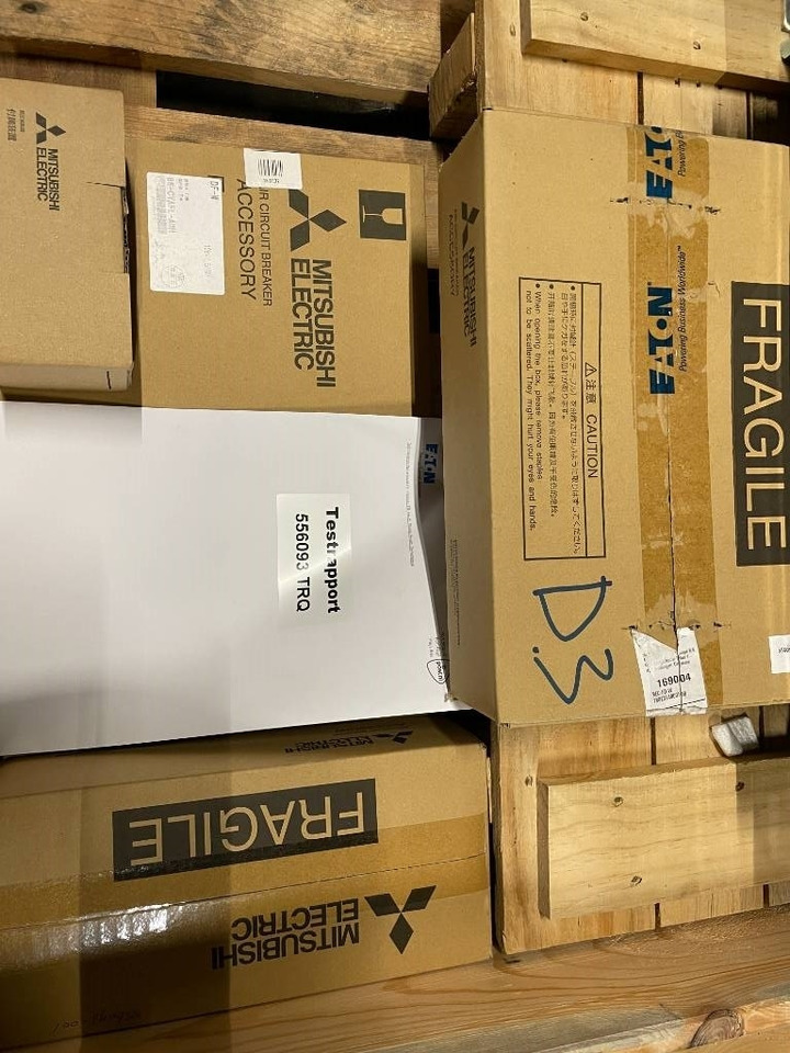 Macchina da cantiere nuovo Mitsubishi Circuit breaker 3200A - AE3200-SW 4P - DPX-12648: foto 13 Macchina da cantiere nuovo Mitsubishi Circuit breaker 3200A - AE3200-SW 4P - DPX-12648: foto 13