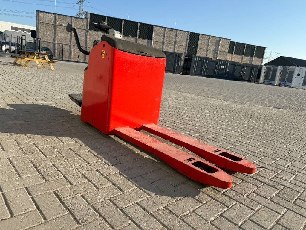 Manitou EP22M AC PFR9 SP - Transpallet: foto 3 Manitou EP22M AC PFR9 SP - Transpallet: foto 3