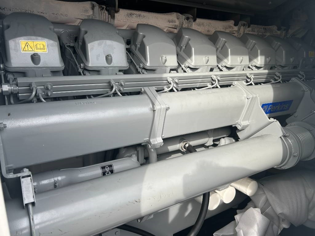 Perkins 4016-TAG2A - 2.200 kVA Generator - DPX-19826 - Gruppo elettrogeno: foto 4 Perkins 4016-TAG2A - 2.200 kVA Generator - DPX-19826 - Gruppo elettrogeno: foto 4