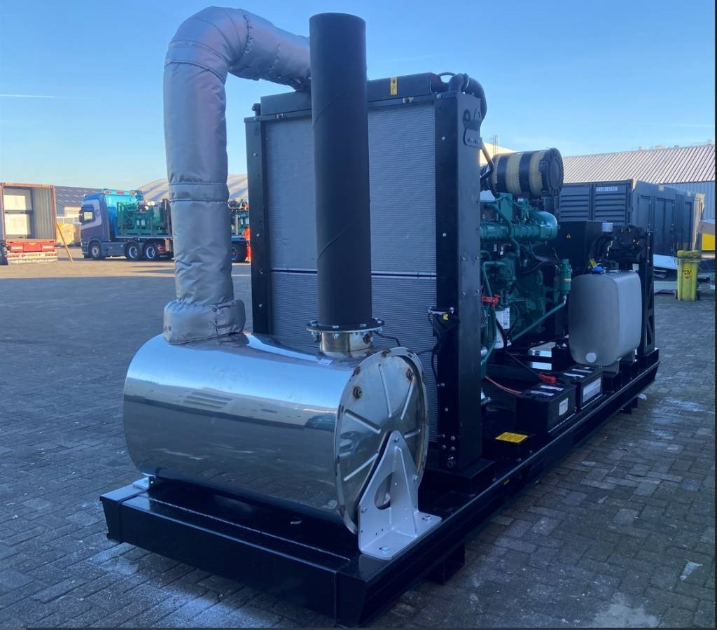Volvo TWD1683GE - 740 kVA Stage V - DPX-19040-O - Gruppo elettrogeno: foto 3 Volvo TWD1683GE - 740 kVA Stage V - DPX-19040-O - Gruppo elettrogeno: foto 3