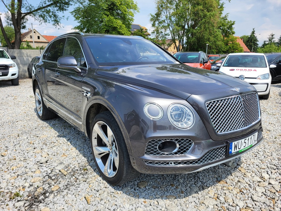 BENTLEY BENTAYGA V8 SUV - SUV/ Fuoristrada: foto 1 BENTLEY BENTAYGA V8 SUV - SUV/ Fuoristrada: foto 1