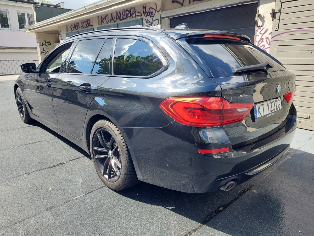 BMW 530I XDRIVE KOMBI - Autovettura: foto 4 BMW 530I XDRIVE KOMBI - Autovettura: foto 4