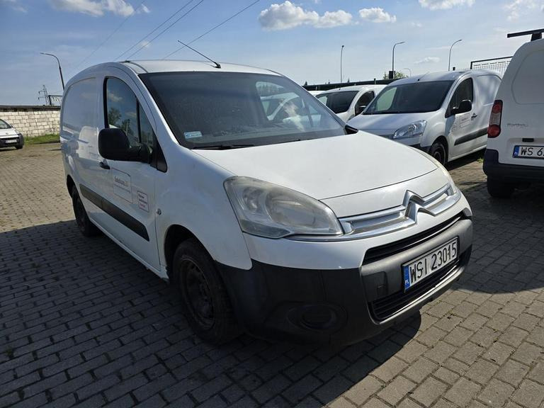 CITROEN BERLINGO FURGON BLASZAK - Furgone chiuso: foto 1 CITROEN BERLINGO FURGON BLASZAK - Furgone chiuso: foto 1