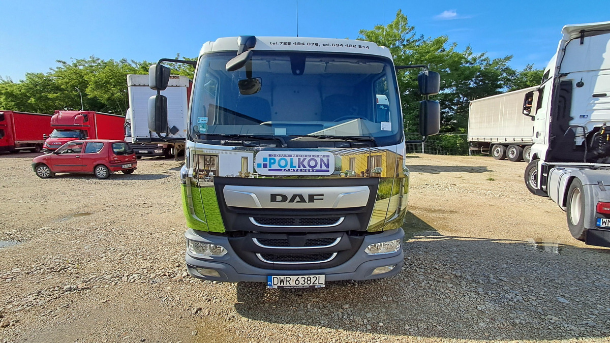 DAF LF230 FA 108/ZPL + NACZEPA REDOS - Autocarro con pianale/ Cassone fisso: foto 3 DAF LF230 FA 108/ZPL + NACZEPA REDOS - Autocarro con pianale/ Cassone fisso: foto 3