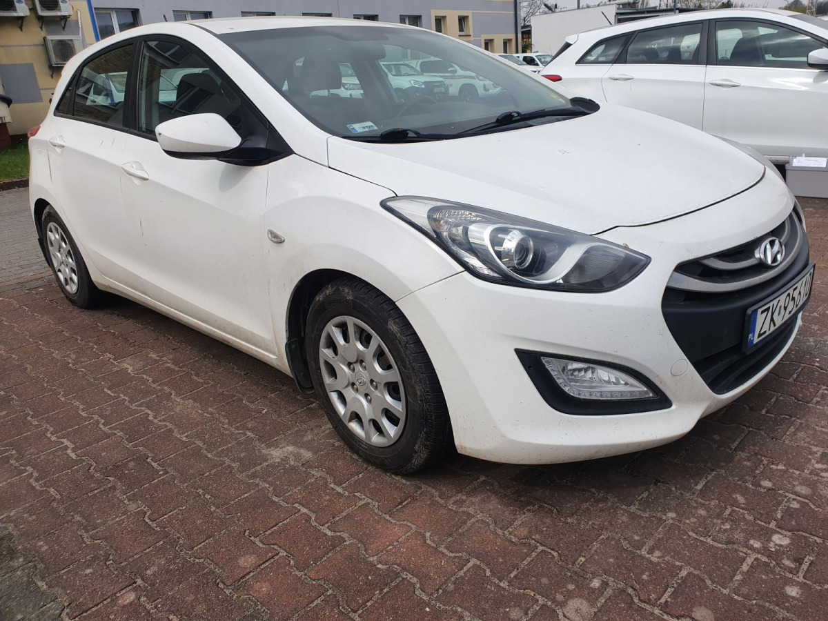 HYUNDAI I30 HATCHBACK - Autovettura: foto 1 HYUNDAI I30 HATCHBACK - Autovettura: foto 1