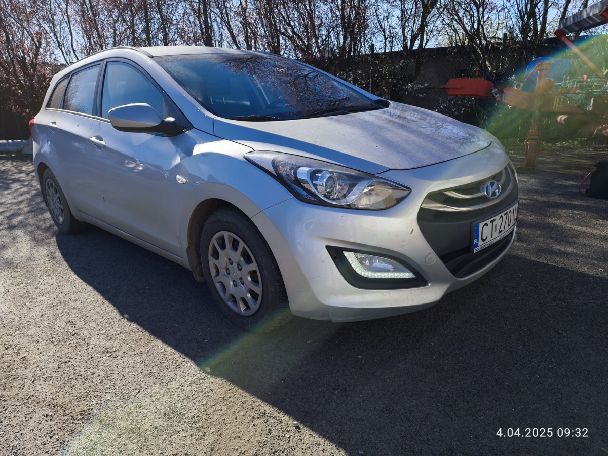 HYUNDAI I30 KOMBI - Autovettura: foto 1 HYUNDAI I30 KOMBI - Autovettura: foto 1