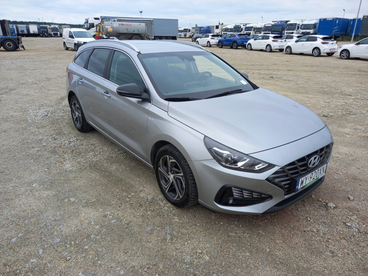 HYUNDAI I30 KOMBI - Autovettura: foto 1 HYUNDAI I30 KOMBI - Autovettura: foto 1
