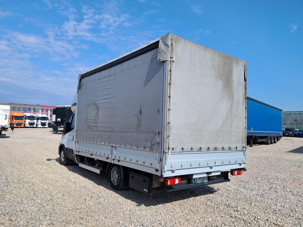 IVECO 35S18 PLANDEKA - Furgone centinato: foto 4 IVECO 35S18 PLANDEKA - Furgone centinato: foto 4
