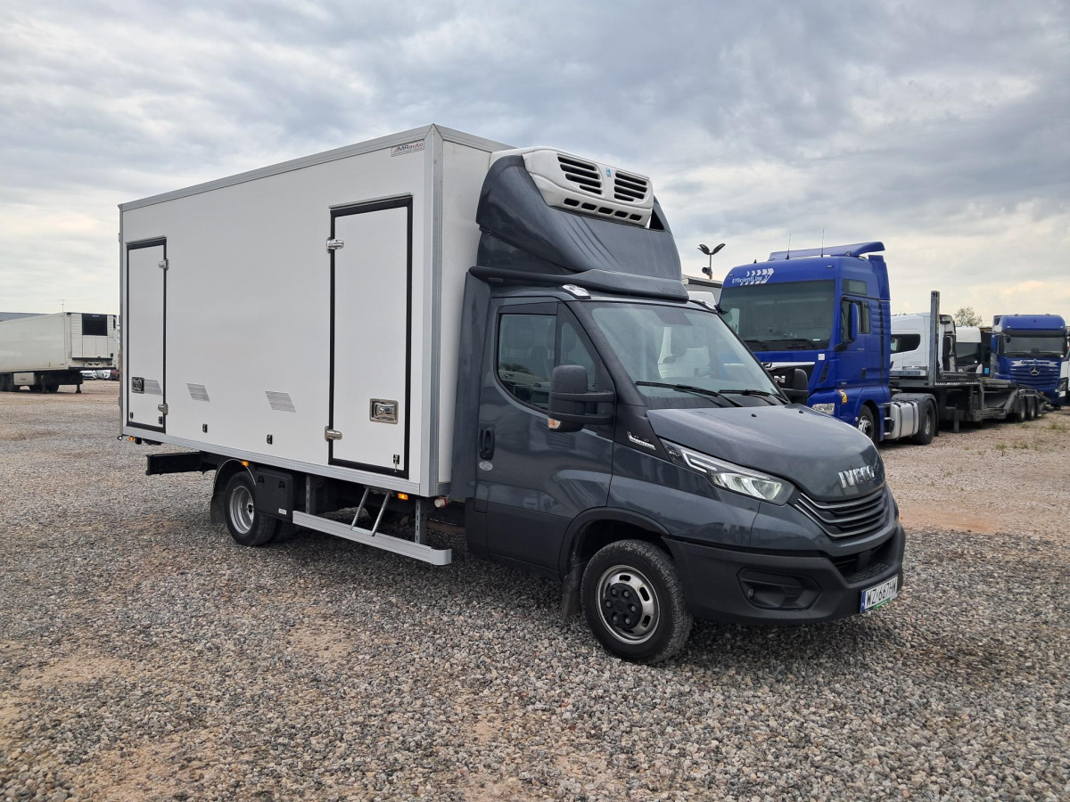 IVECO DAILY IZOTERMICZNY - Furgone frigo: foto 1 IVECO DAILY IZOTERMICZNY - Furgone frigo: foto 1