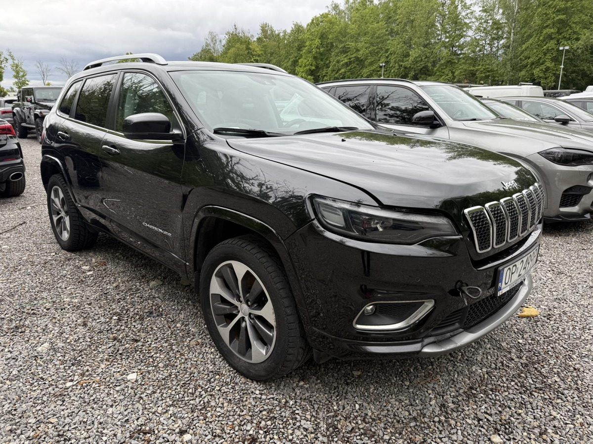 JEEP CHEROKEE OVERLAND 2.0 TURBO AWD AT SUV USZKODZONY SILNIK - SUV/ Fuoristrada: foto 1 JEEP CHEROKEE OVERLAND 2.0 TURBO AWD AT SUV USZKODZONY SILNIK - SUV/ Fuoristrada: foto 1