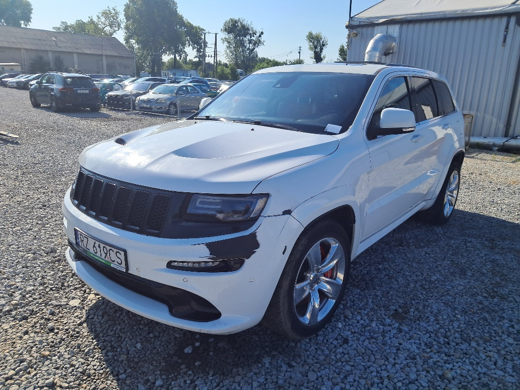 JEEP GRAND CHEROKEE SRT SUV - SUV/ Fuoristrada: foto 2 JEEP GRAND CHEROKEE SRT SUV - SUV/ Fuoristrada: foto 2