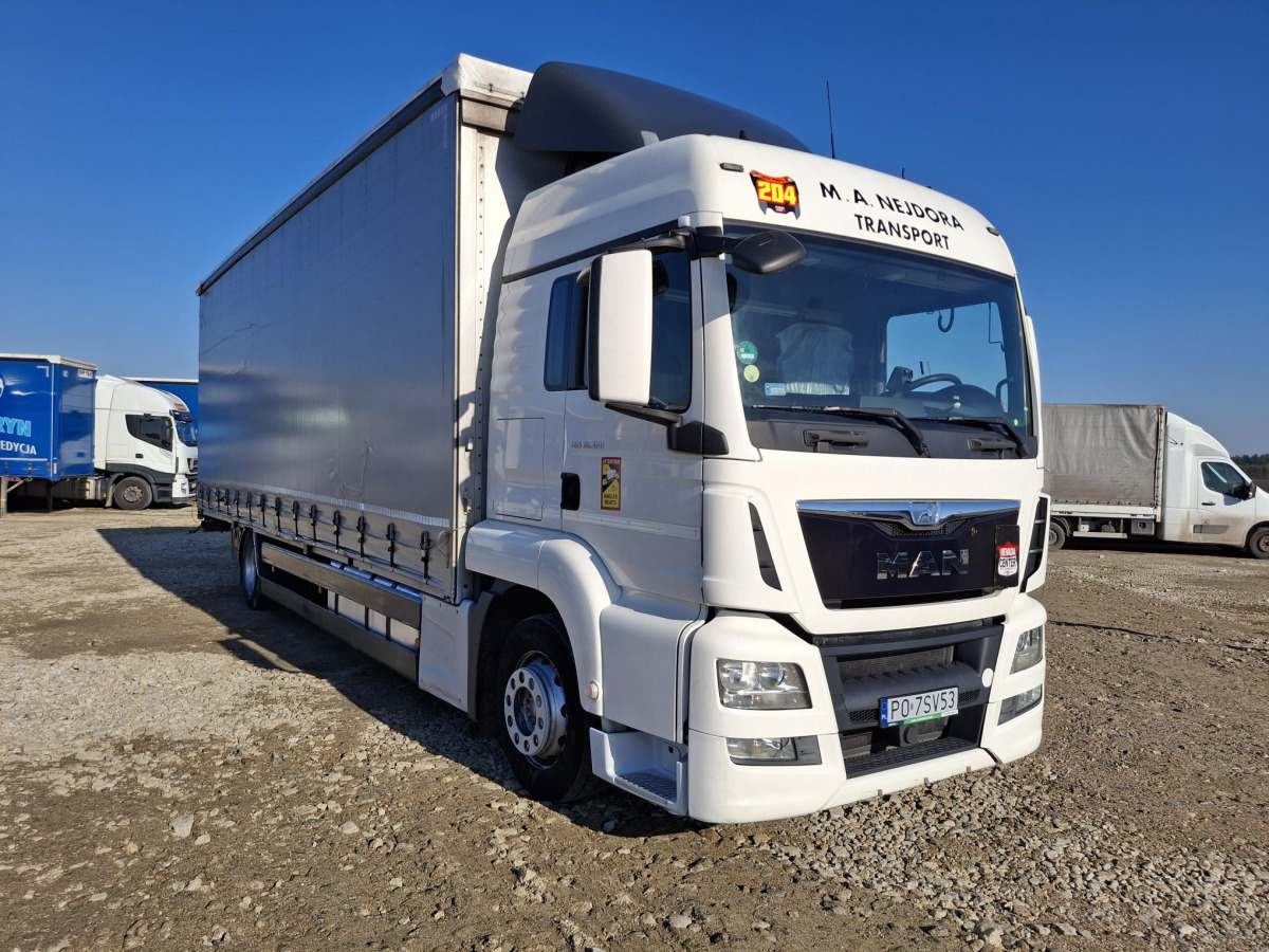 MAN TGS 18.320 4X2 LL SOLÓWKA - Camion centinato: foto 1 MAN TGS 18.320 4X2 LL SOLÓWKA - Camion centinato: foto 1