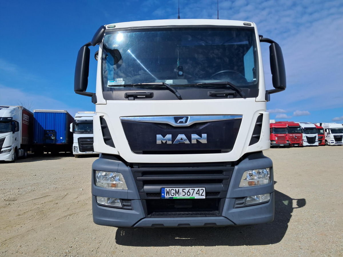 MAN TGS KONTENER Z WINDĄ - Autocarro furgonato: foto 3 MAN TGS KONTENER Z WINDĄ - Autocarro furgonato: foto 3