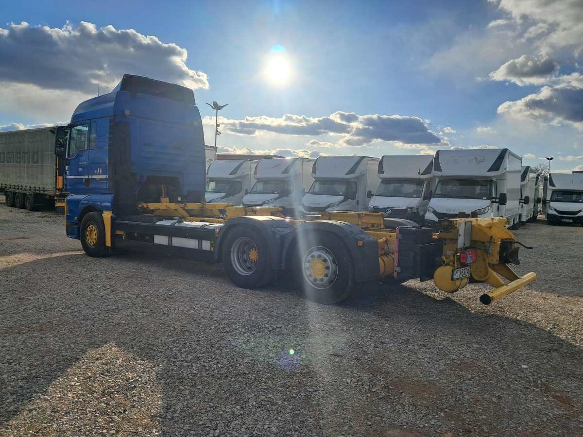 MAN TGX 26.460 BDF - Autocarro portacontainer/ Caisse interchangeable: foto 4 MAN TGX 26.460 BDF - Autocarro portacontainer/ Caisse interchangeable: foto 4