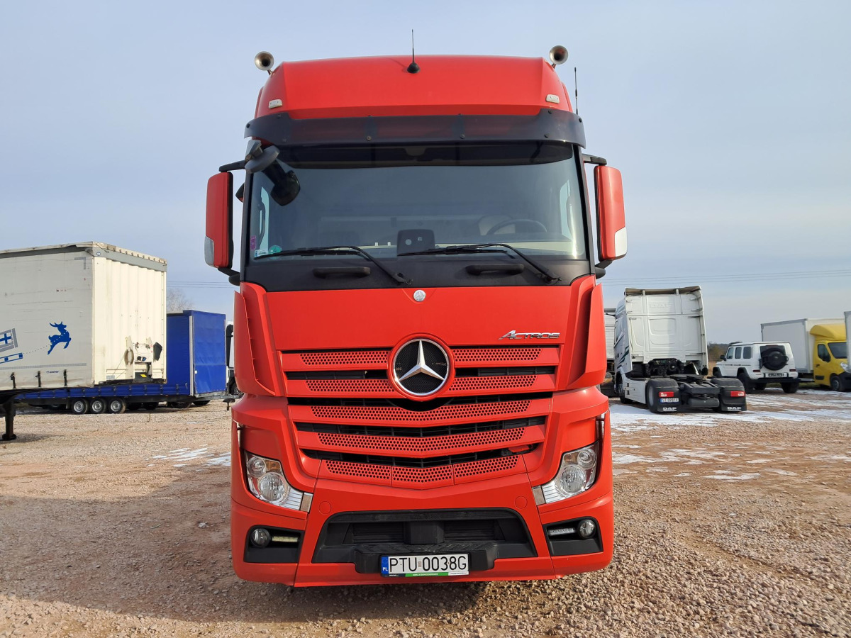 MERCEDES BENZ ACTROS BDF - Autocarro portacontainer/ Caisse interchangeable: foto 2 MERCEDES BENZ ACTROS BDF - Autocarro portacontainer/ Caisse interchangeable: foto 2