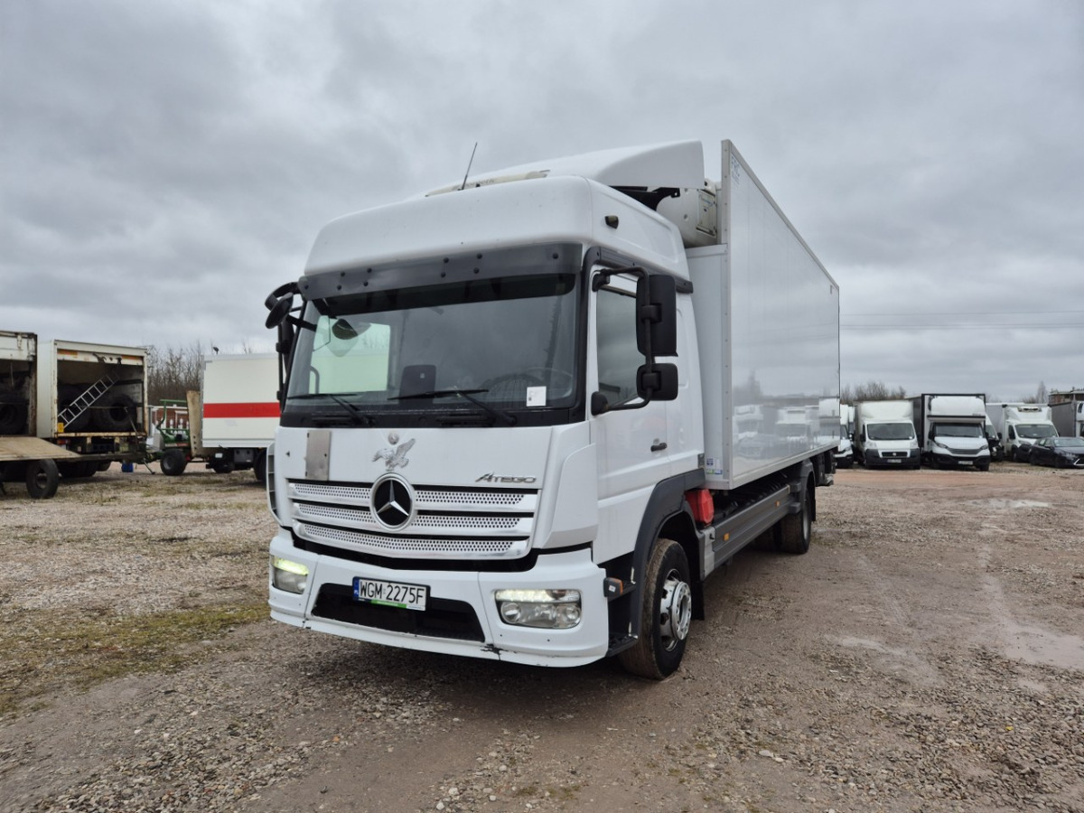 MERCEDES BENZ ATEGO CHŁODNIA - Autocarro frigorifero: foto 4 MERCEDES BENZ ATEGO CHŁODNIA - Autocarro frigorifero: foto 4