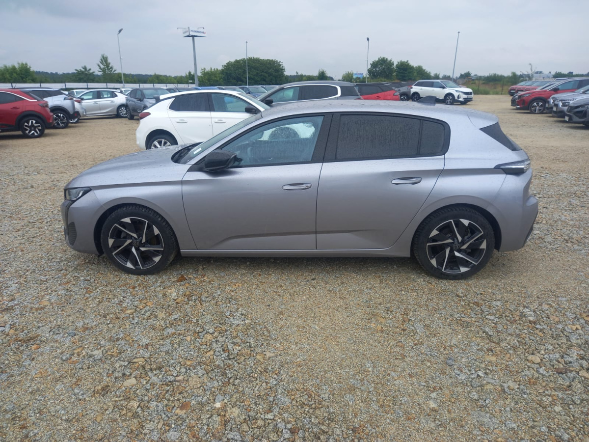 PEUGEOT 308 HATCHBACK - Hatchback: foto 2 PEUGEOT 308 HATCHBACK - Hatchback: foto 2