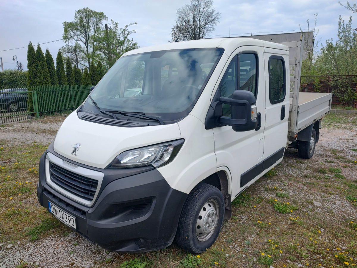 PEUGEOT BOXER DOKA - Furgone doppia cabina: foto 3 PEUGEOT BOXER DOKA - Furgone doppia cabina: foto 3