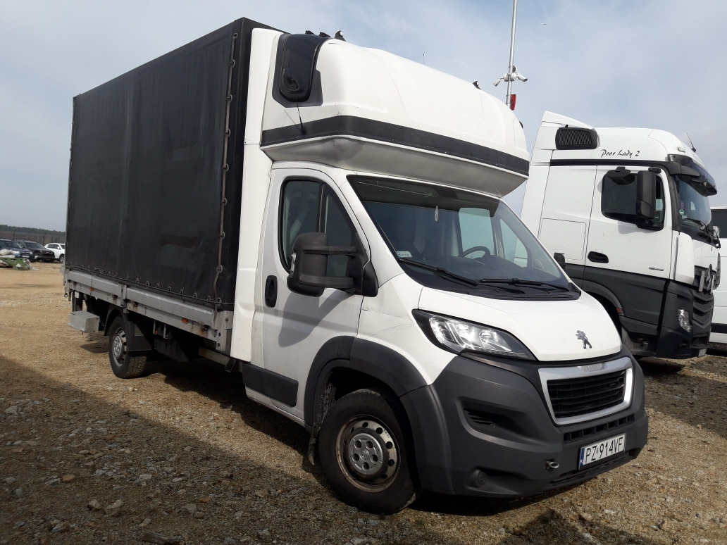 PEUGEOT BOXER PLANDEKA - Furgone centinato: foto 3 PEUGEOT BOXER PLANDEKA - Furgone centinato: foto 3