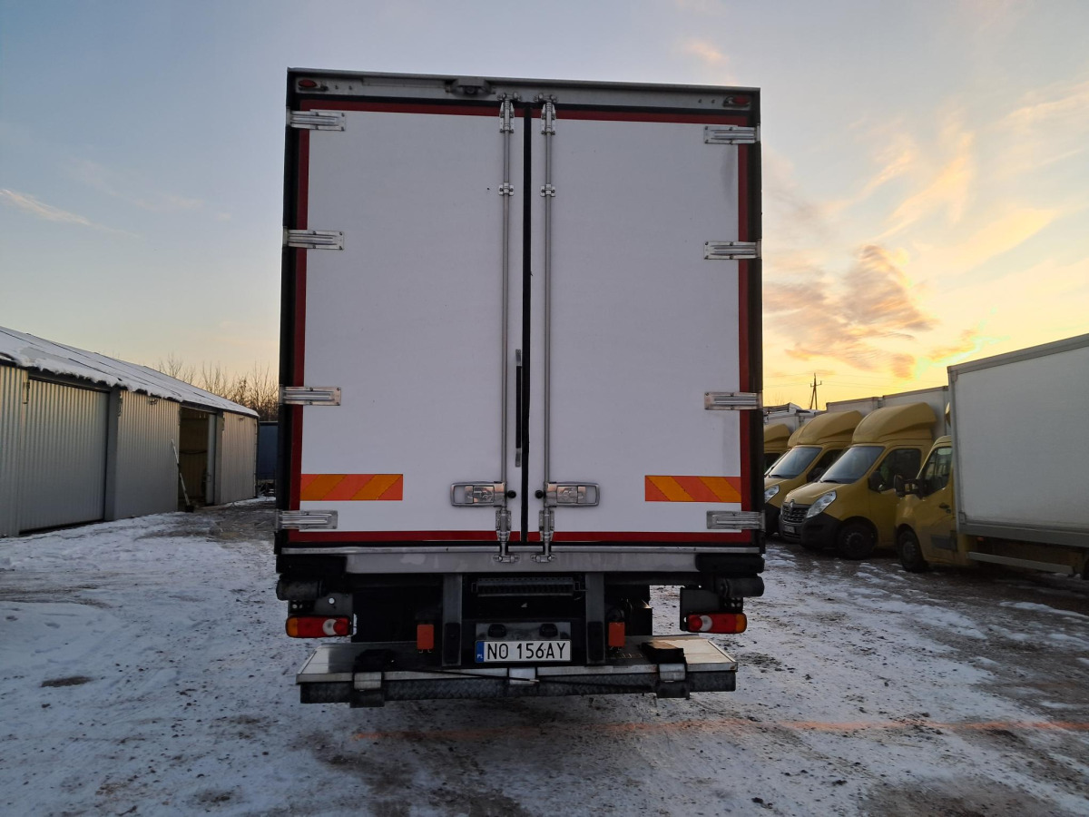 RENAULT PREMIUM CHŁODNIA Z AGREGATEM - Autocarro frigorifero: foto 4 RENAULT PREMIUM CHŁODNIA Z AGREGATEM - Autocarro frigorifero: foto 4