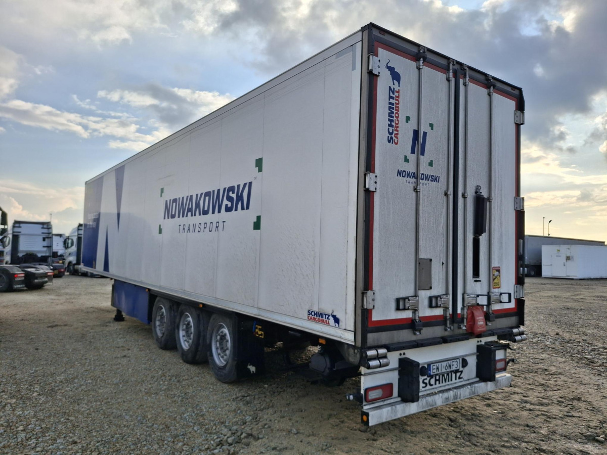SCHMITZ CARGOBULL SCB*S3B IZOTERMA - Rimorchio cella isotermica: foto 3 SCHMITZ CARGOBULL SCB*S3B IZOTERMA - Rimorchio cella isotermica: foto 3