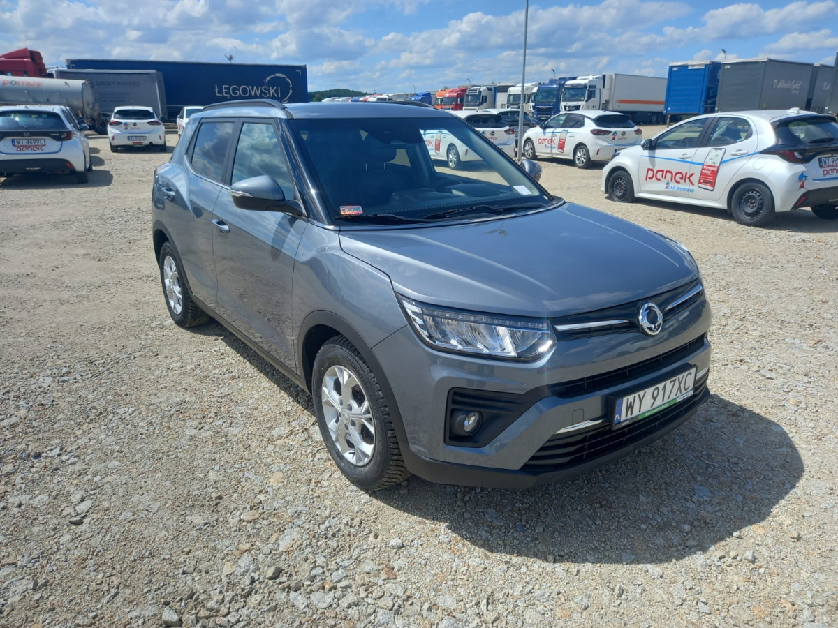 SSANGYONG TIVOLI SUV - SUV/ Fuoristrada: foto 1 SSANGYONG TIVOLI SUV - SUV/ Fuoristrada: foto 1