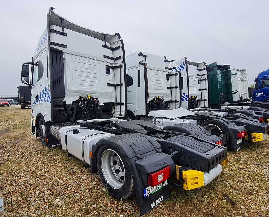 IVECO AS440ST/FP LT CIĄGNIK SIODŁOWY - Trattore stradale: foto 4 IVECO AS440ST/FP LT CIĄGNIK SIODŁOWY - Trattore stradale: foto 4