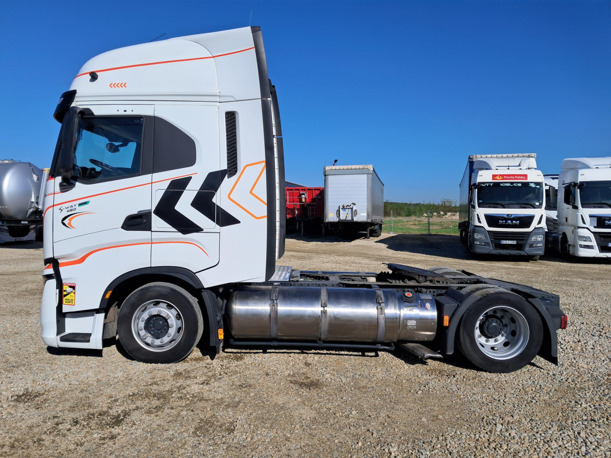 IVECO AS440ST/FP LT LNG CIĄGNIK SIODŁOWY - Trattore stradale: foto 4 IVECO AS440ST/FP LT LNG CIĄGNIK SIODŁOWY - Trattore stradale: foto 4
