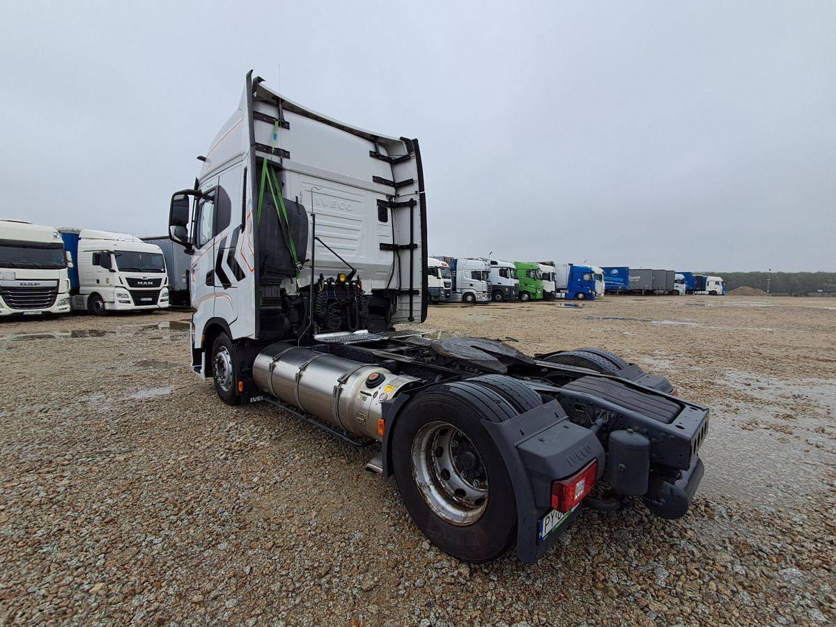 IVECO AS440ST/FP LT LNG CIĄGNIK SIODŁOWY - Trattore stradale: foto 5 IVECO AS440ST/FP LT LNG CIĄGNIK SIODŁOWY - Trattore stradale: foto 5