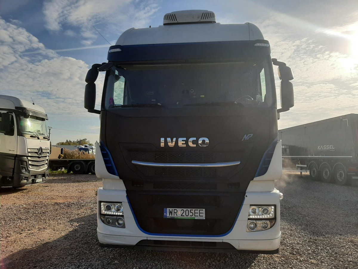 IVECO AS440ST/P LNG CIĄGNIK SIODŁOWY - Trattore stradale: foto 3 IVECO AS440ST/P LNG CIĄGNIK SIODŁOWY - Trattore stradale: foto 3