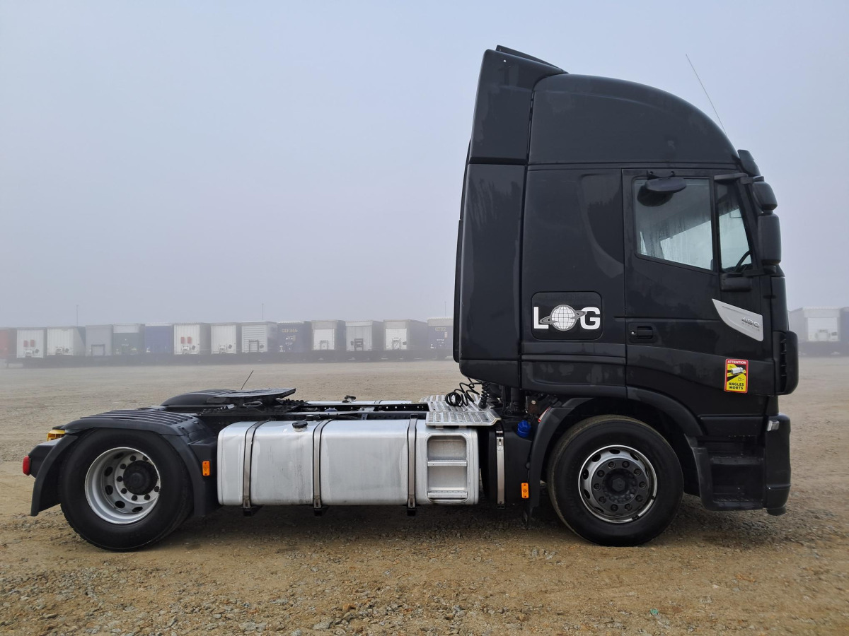 IVECO AS440T/P CIĄGNIK SIODŁOWY - Trattore stradale: foto 4 IVECO AS440T/P CIĄGNIK SIODŁOWY - Trattore stradale: foto 4