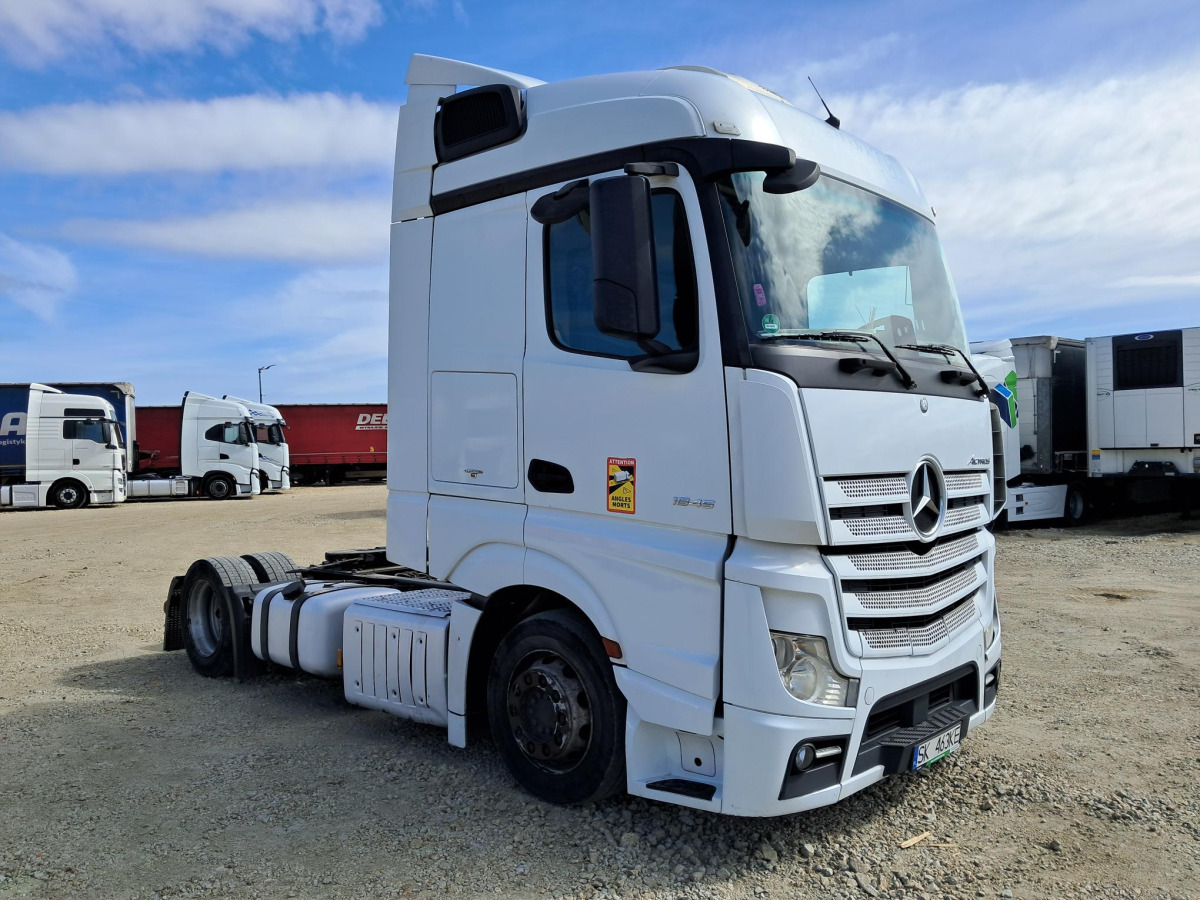 MERCEDES BENZ ACTROS 1845 CIĄGNIK SIODŁOWY - Trattore stradale: foto 1 MERCEDES BENZ ACTROS 1845 CIĄGNIK SIODŁOWY - Trattore stradale: foto 1