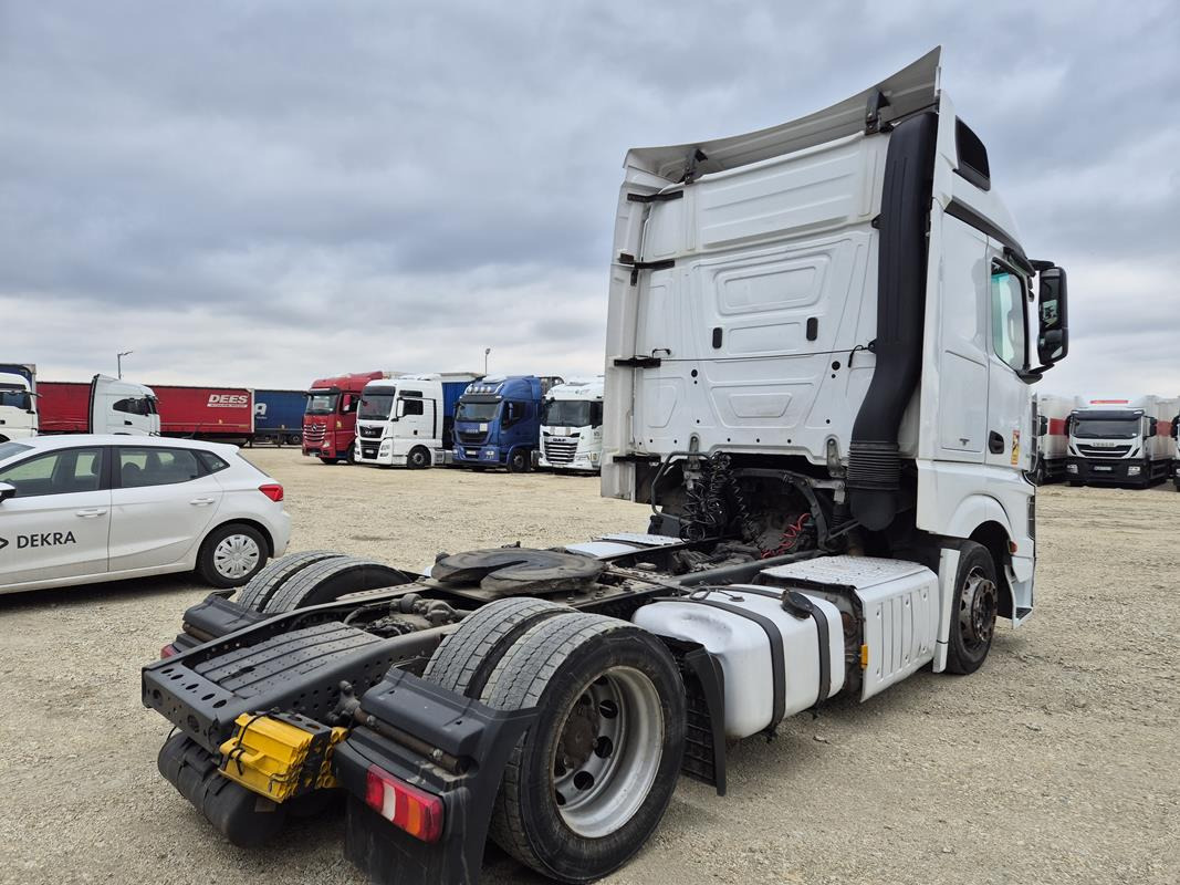 MERCEDES BENZ ACTROS 1845 CIĄGNIK SIODŁOWY - Trattore stradale: foto 4 MERCEDES BENZ ACTROS 1845 CIĄGNIK SIODŁOWY - Trattore stradale: foto 4