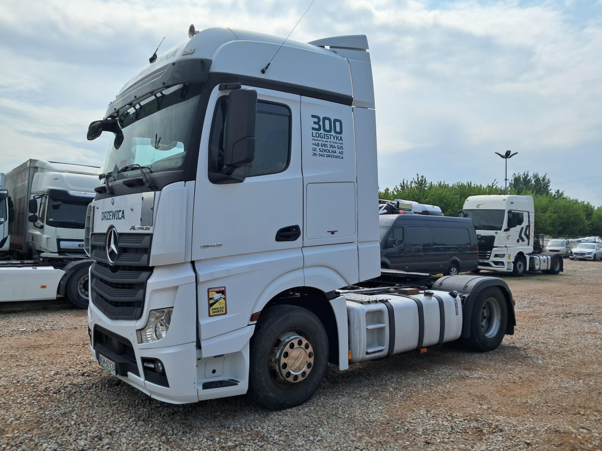 MERCEDES BENZ ACTROS CIĄGNIK SIODŁOWY - Trattore stradale: foto 2 MERCEDES BENZ ACTROS CIĄGNIK SIODŁOWY - Trattore stradale: foto 2