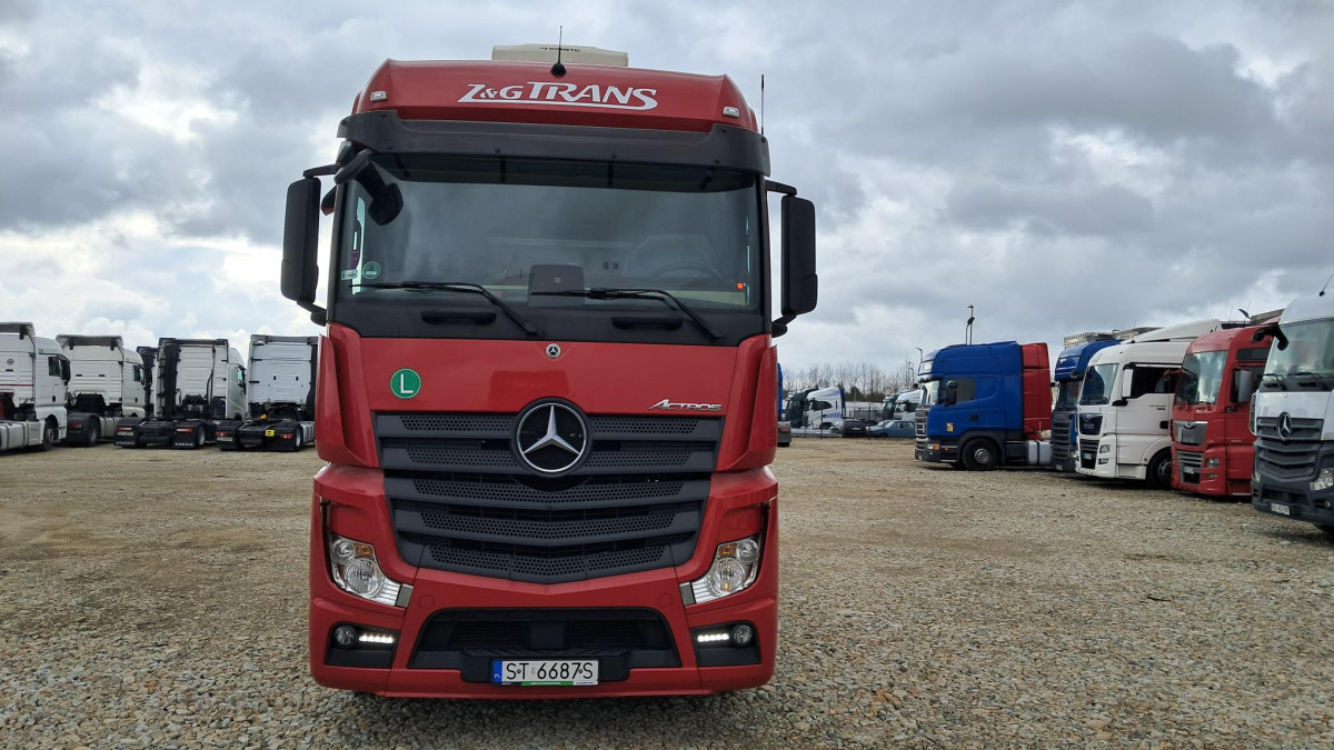MERCEDES BENZ ACTROS CIĄGNIK SIODŁOWY - Trattore stradale: foto 2 MERCEDES BENZ ACTROS CIĄGNIK SIODŁOWY - Trattore stradale: foto 2