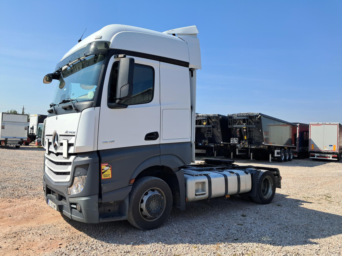 MERCEDES BENZ ACTROS CIĄGNIK SIODŁOWY - Trattore stradale: foto 3 MERCEDES BENZ ACTROS CIĄGNIK SIODŁOWY - Trattore stradale: foto 3