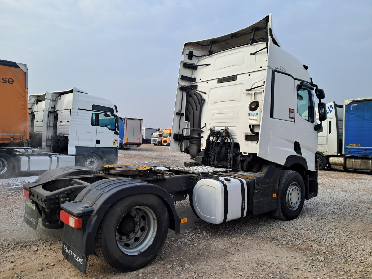RENAULT T CIĄGNIK SIODŁOWY - Trattore stradale: foto 4 RENAULT T CIĄGNIK SIODŁOWY - Trattore stradale: foto 4